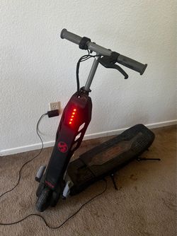 Viro Rides Vega Electric Scooter needs change battery, make an offer