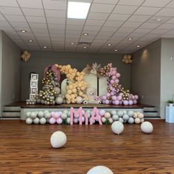 Ballon Arch PICK UP TODAY