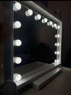 Vanity Mirror