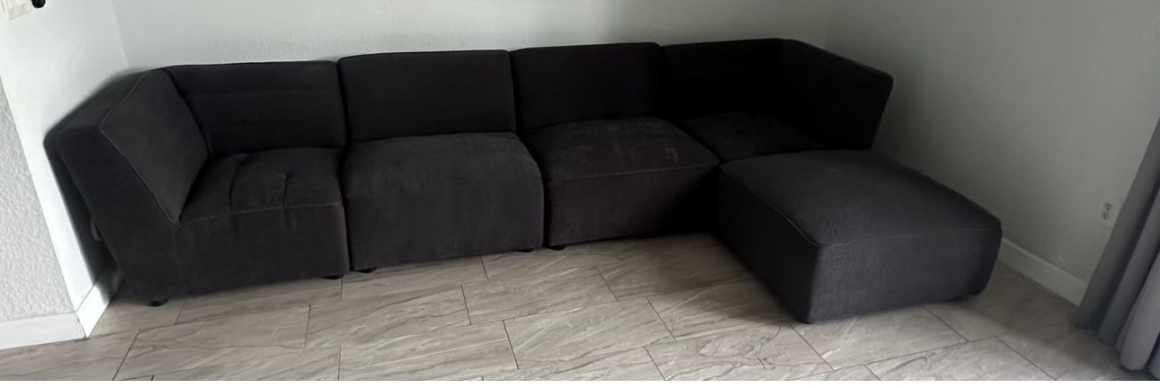 BLACK 🖤🖤🖤 MODULAR SECTIONAL 🖤🖤