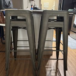 Metal barstools set of 4