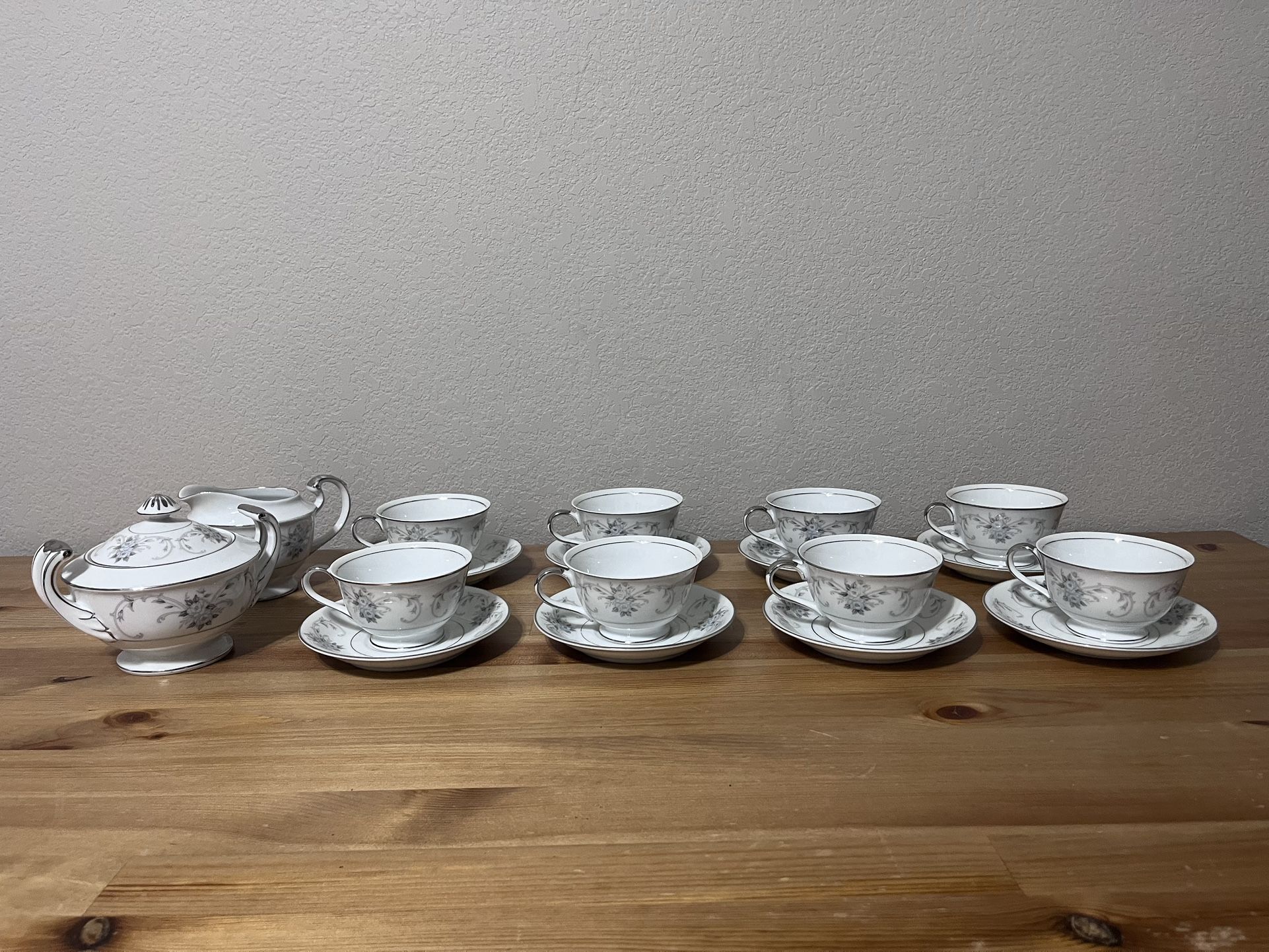 Vintage Empress China Japan Tea Set – 18pc Fleurette 601
