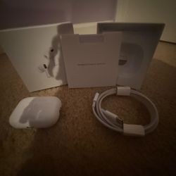 AirPods Pro Gen 2 w/ Box & USB-C Cable
