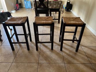 Bar stools set of 3