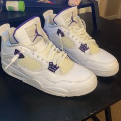 Jordan 4 Purple Metallic 