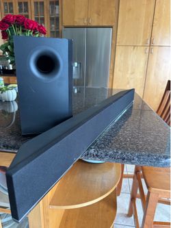 Vizio soundbar and subwoofer