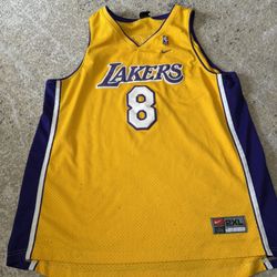 Authentic Vintage Los Angeles Lakers Kobe Bryant Jersey Size XXL In Men’s, Not Lebron, Doncic, West, Magic, Reaves, Jordan