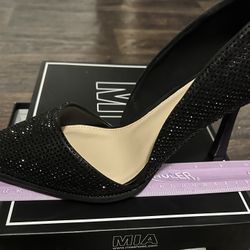 Brand New MIA PUMPS