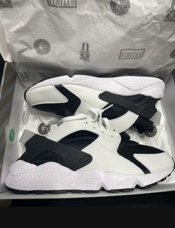 Nikes huarache men’s shoes