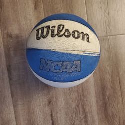 NCAA WILSON Basketball