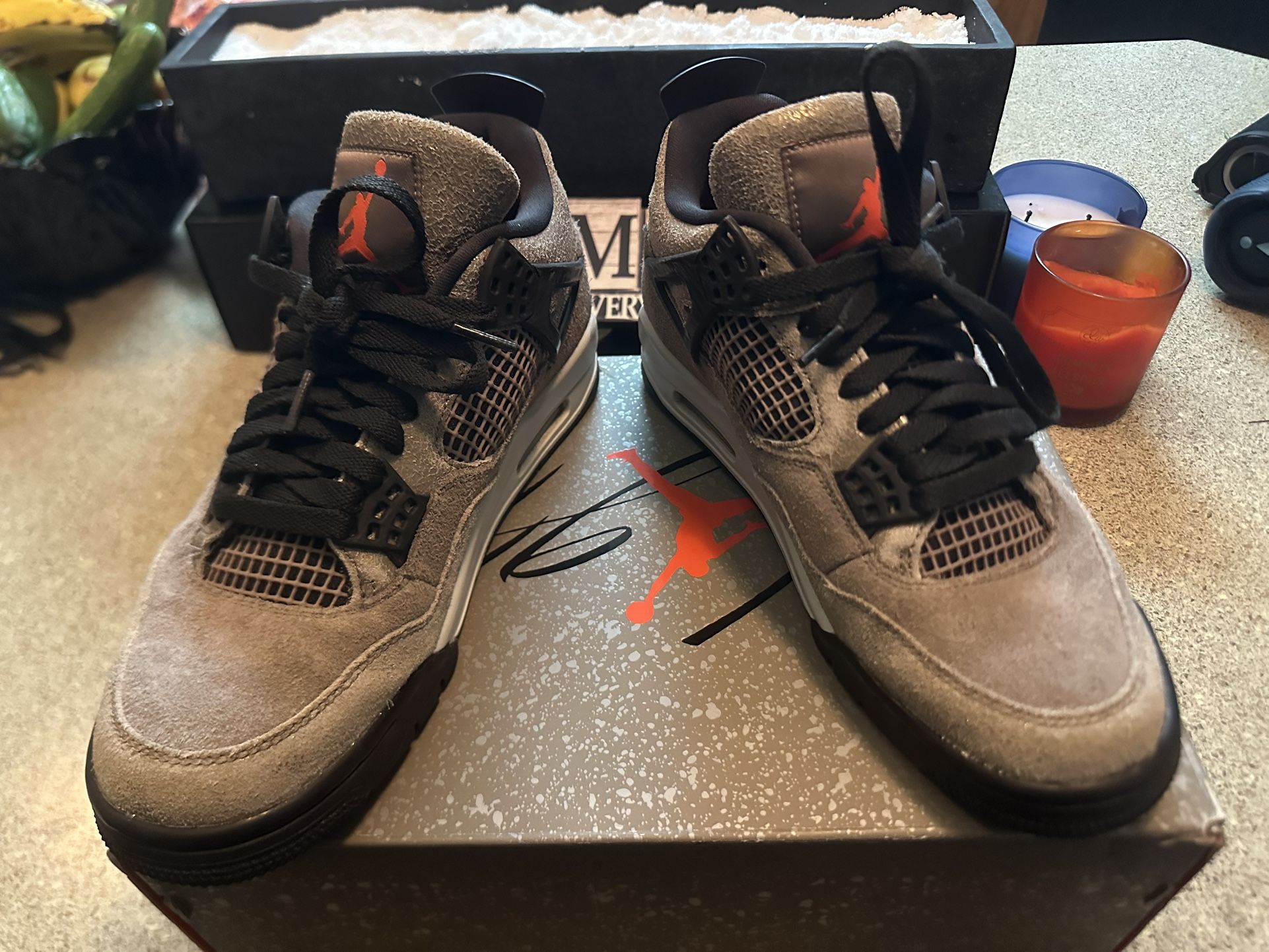 Air Jordan 4 Taupe Haze 8.5