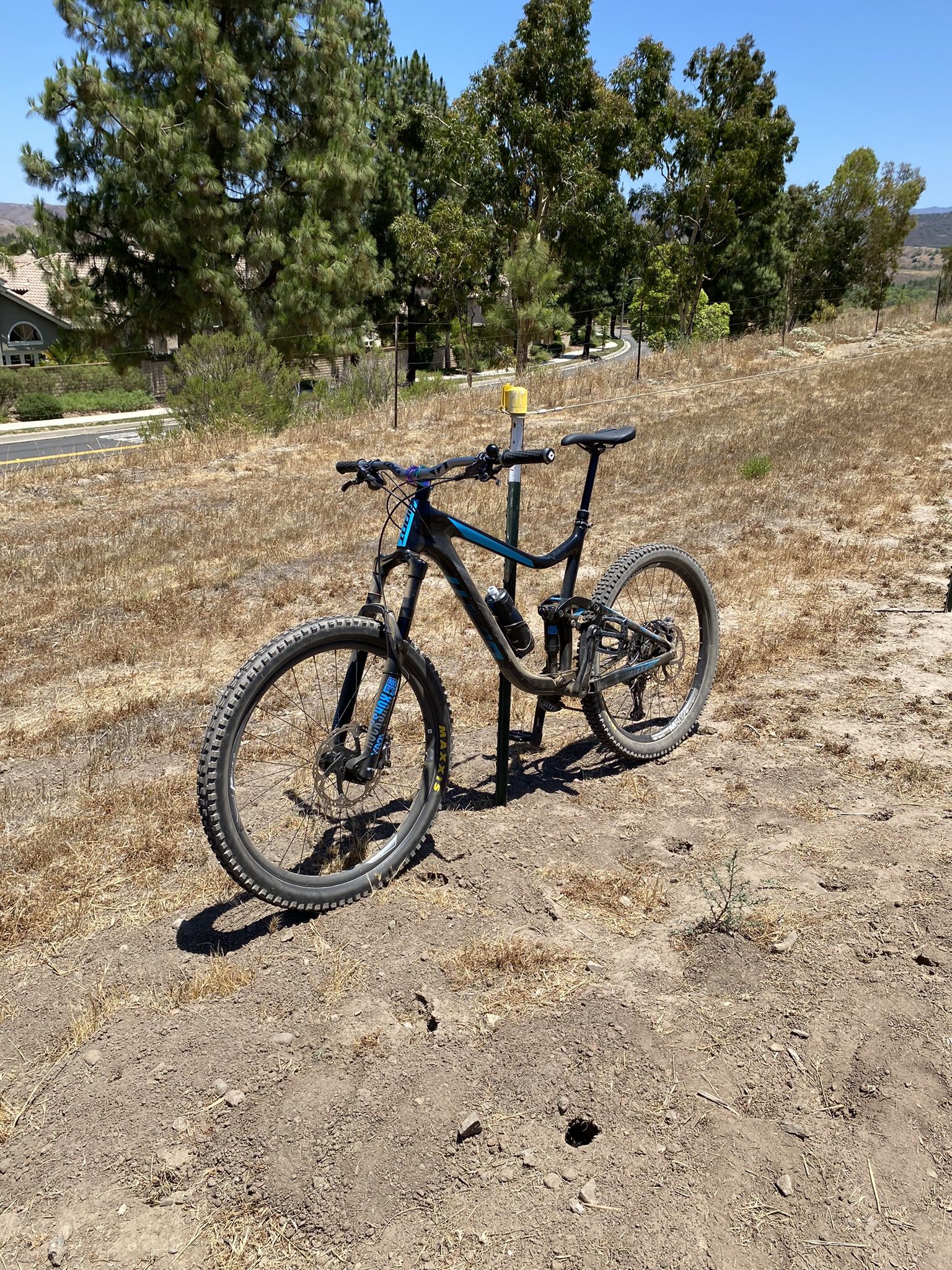 Mountain Bike Giant Reign
