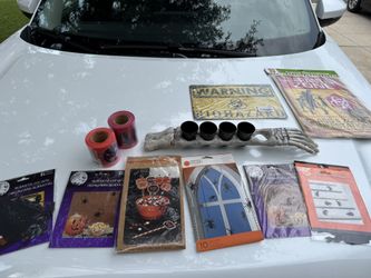 Halloween Decor Lot