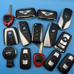 Car key Porsche key Toyota key fob Nissan key fob Bmw key fob Mercedes benz key fob Range rover key fob Chevrolet key fob Dodge key fob Honda key fob