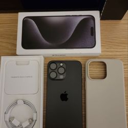 iPhone 15 Pro Max 256GB Unlocked