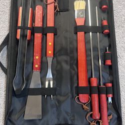 10 Piece Grill Set With Case