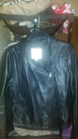 Women's leather jacket size xl