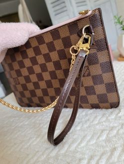 Louis Vuitton Damier pouch GM