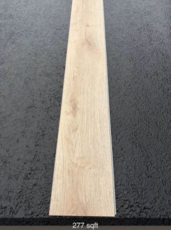 Luxury waterproof vinyl  277sqft