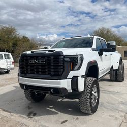 2024 GMC Sierra HD 3500 Denali Ultimate