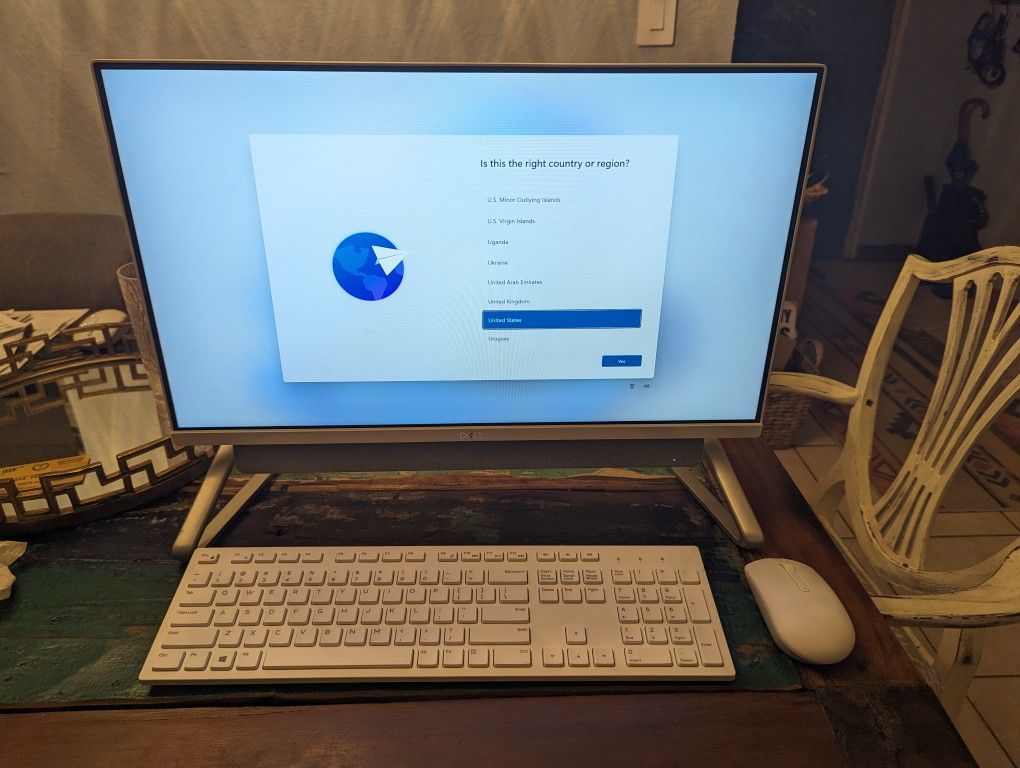 Dell W24C Inspiron 5400 AIO