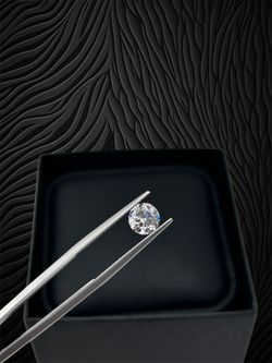 1.03 carat Lab-grown Round Shape Certified Diamond 