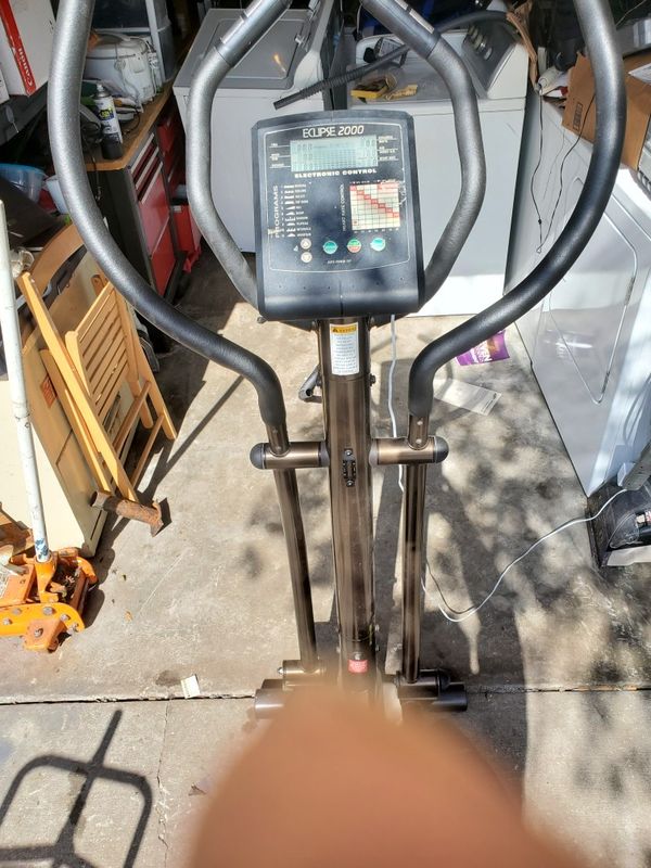 ECLIPSE ELLIPTICAL TRAINER 2000 NO RESERVE**BEST BUY!** for Sale in