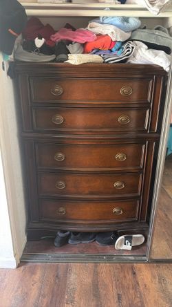 Bedroom set