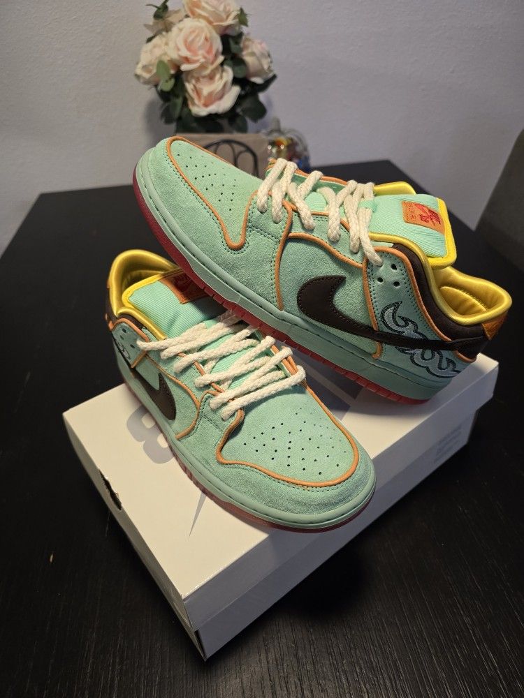 Nike SB Dunk Low Rodeo Tourmaline