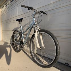 Schwinn Al Comp Hybrid Mountain Bike- Medium