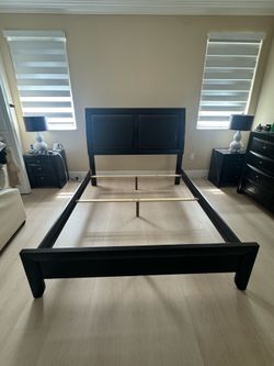Queen Bed