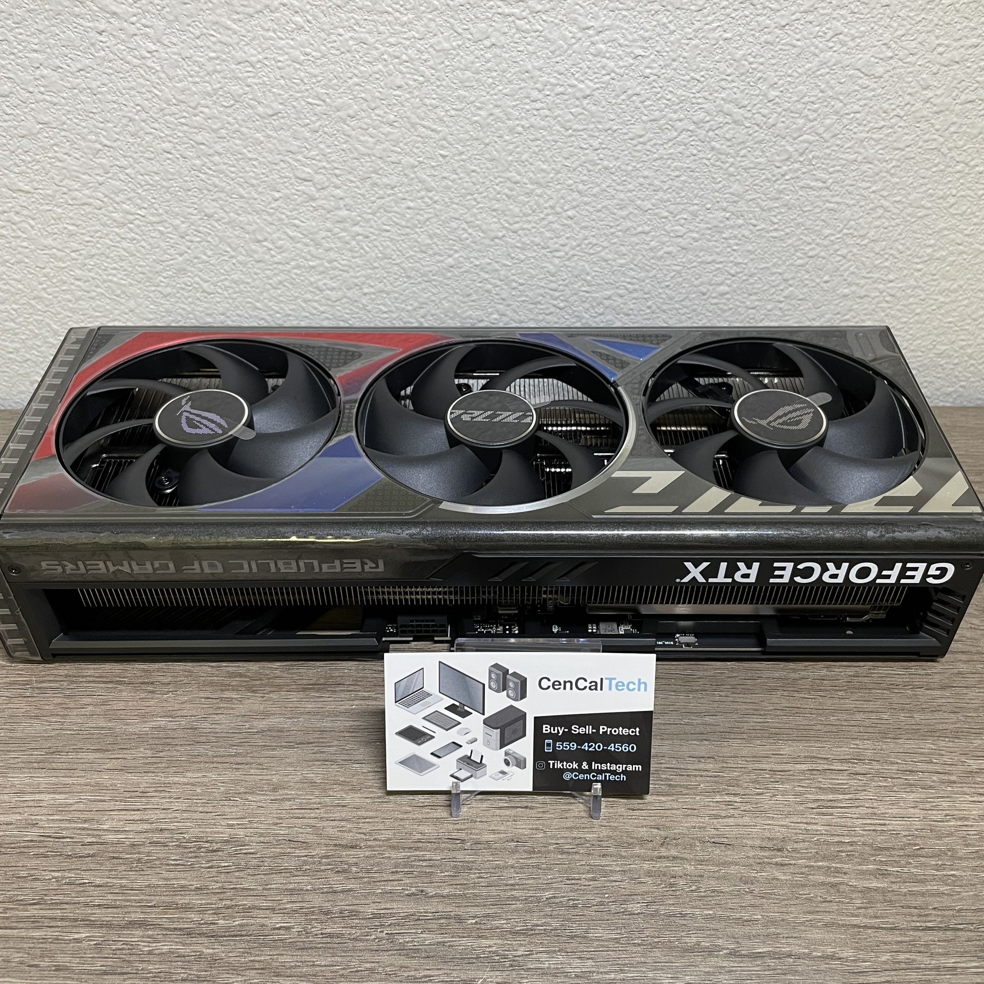 New Nvidia ASUS ROG STRIX NVIDIA GeForce RTX 4080 Super OC GPU