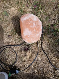 Himalayan salt lamp