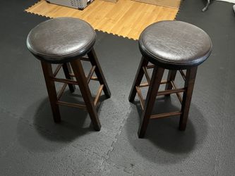 24” stools