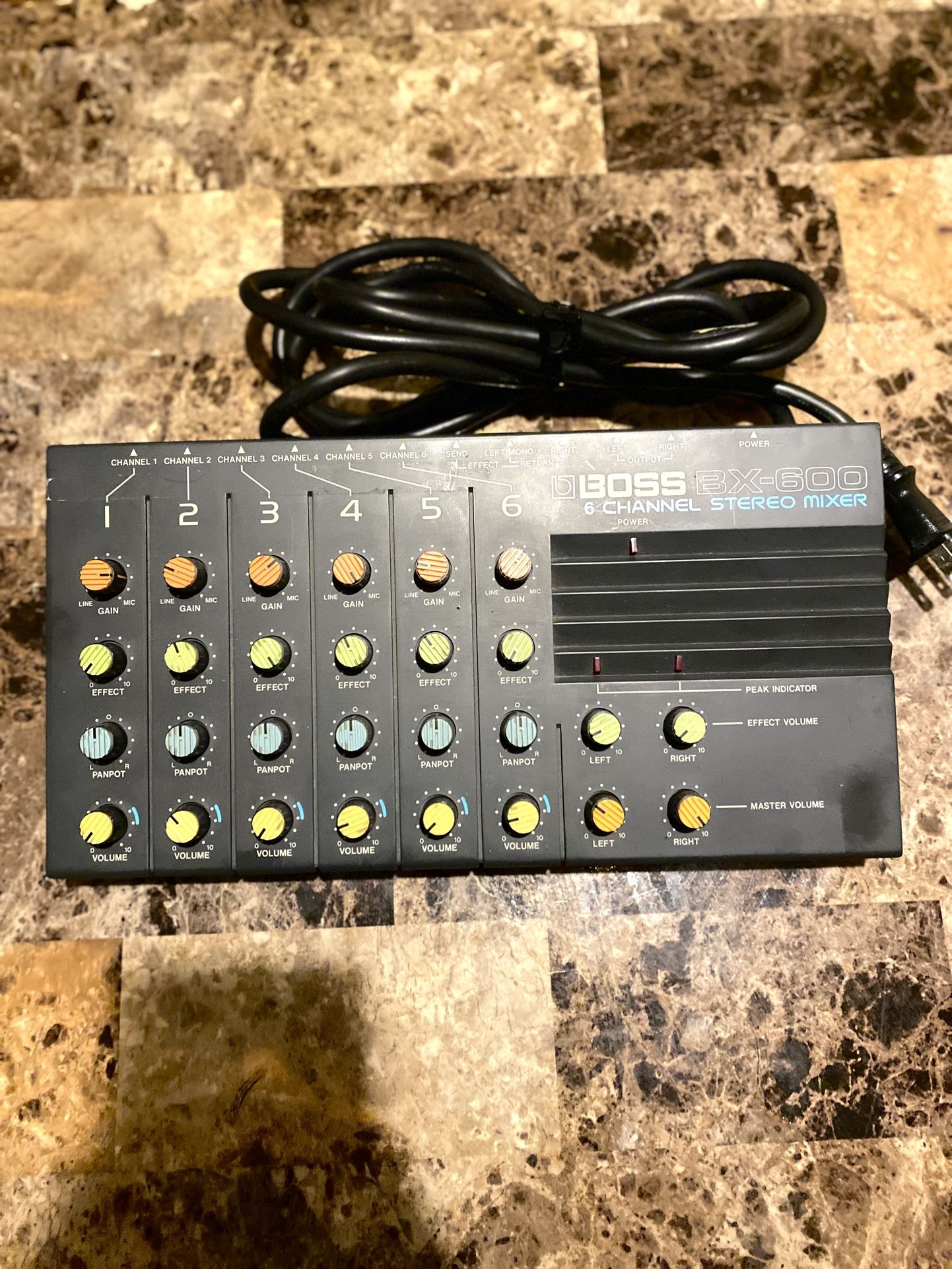 Boss BX-600 - 6 Channel Stereo Mixer Used US Seller Roland