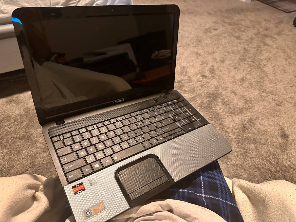 Toshiba Laptop