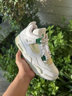 Jordan 4 Metalic Green 