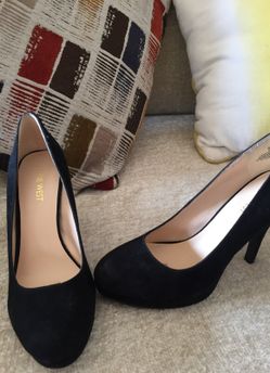 Nine West black heels size 6 1/2