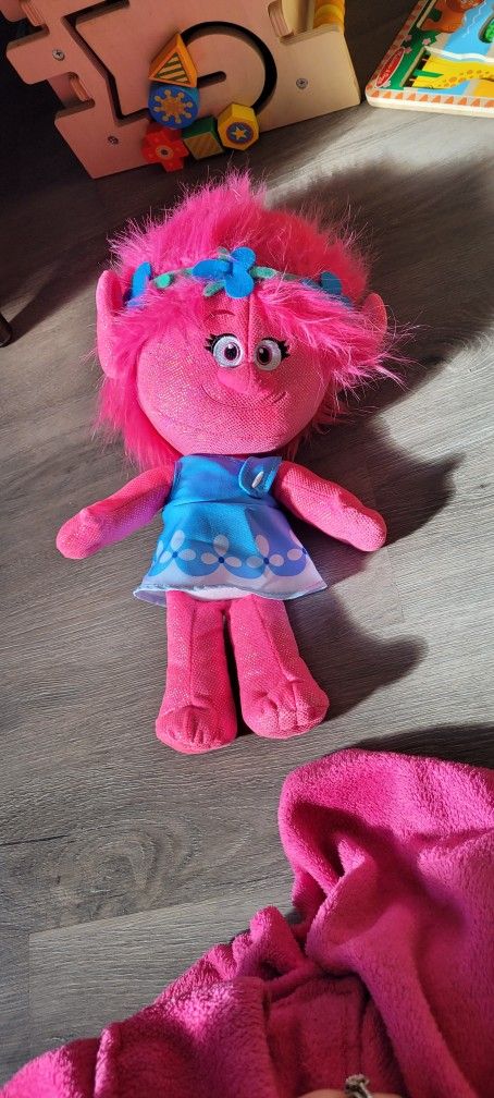 DreamWorks Trolls Poppy Doll