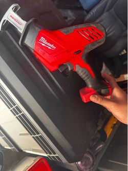 M18 18V Lith-Ion Cordless HACKZALL Recip Saw