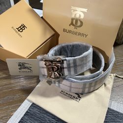 Designer Burberry Belt Size 34 (SEND BEST OFFER)