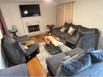 L chair with storage piece