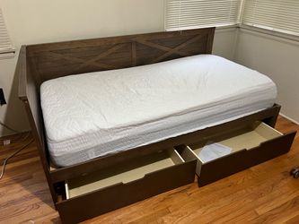 Twin Day bed frame with drawers underneath