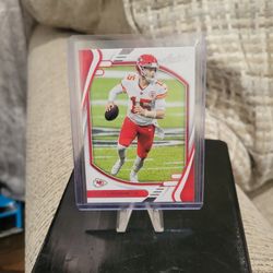 Patrick Mahomes II Absolute Football Card#1