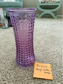 Purple Hobnail Glass Vase – Excellent Condition 💜