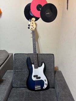 Brandless Bass Guitar