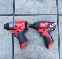 Milwaukee M12 FUEL Hammer Drill and M12 Hex Screwdriver