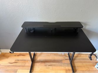 Black Gaming Desk