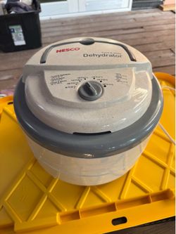 Nesco food dehydrator