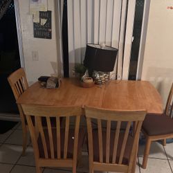 Dining Table+ Chairs 